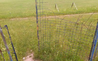Rekonstrukcija ograde fudbalskog terena FK Željeznica Trnovo